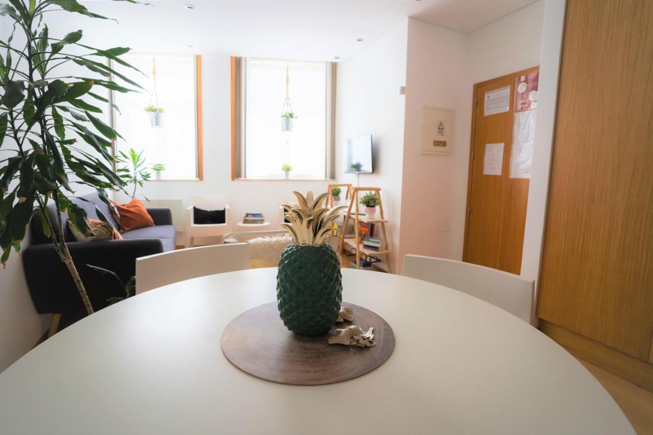 Downtown Porto Relaxed Apartment With Private Yard Luaran gambar