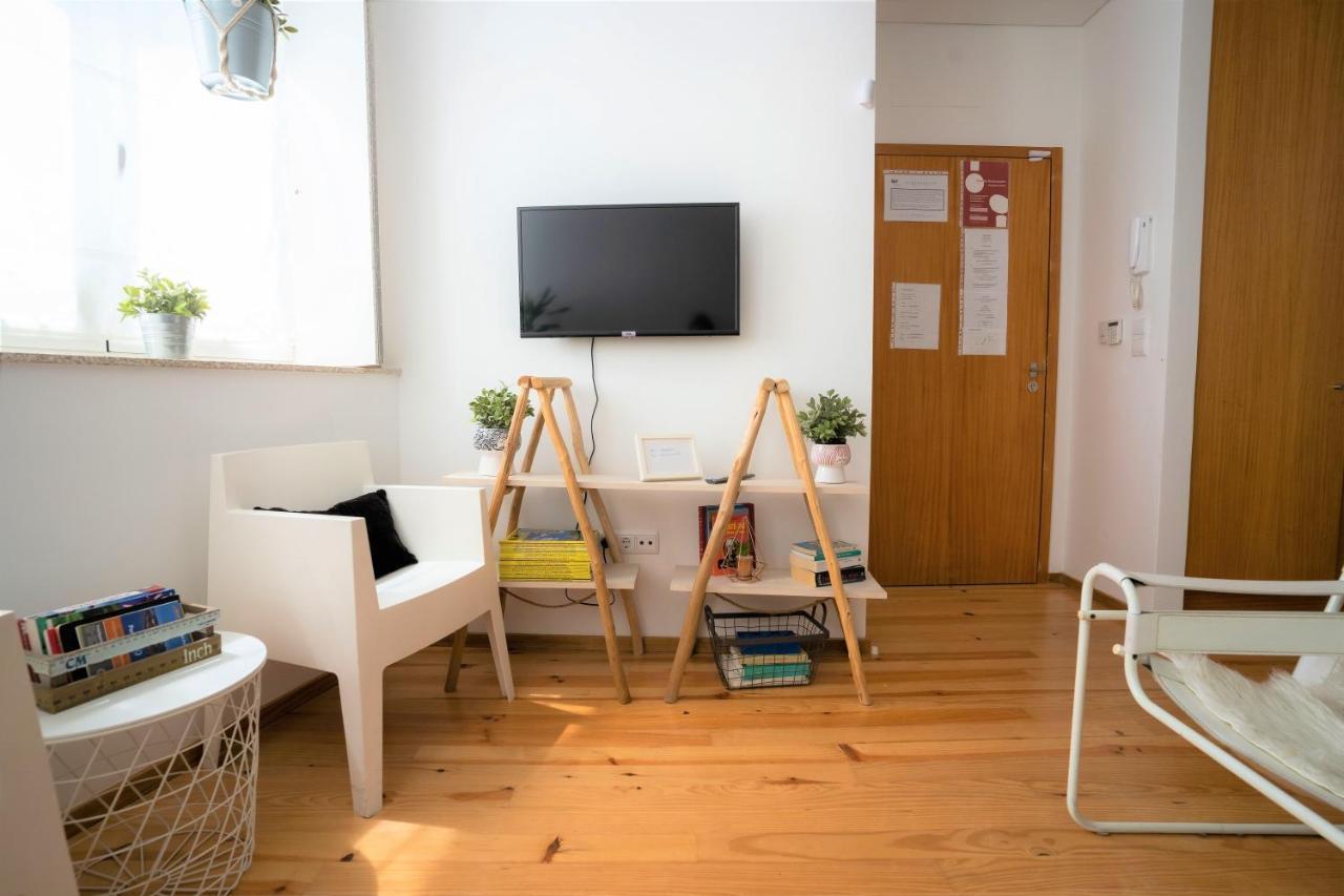 Downtown Porto Relaxed Apartment With Private Yard Luaran gambar