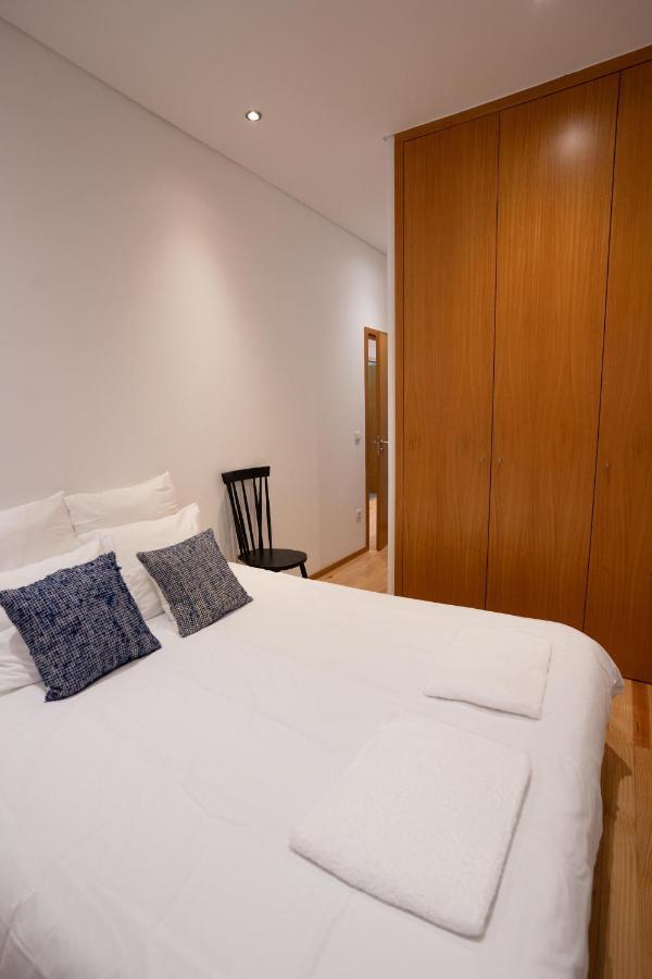 Downtown Porto Relaxed Apartment With Private Yard Luaran gambar